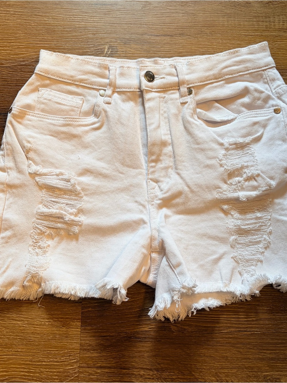 VENUS White Distressed Denim Shorts Size 6 Frayed Hem